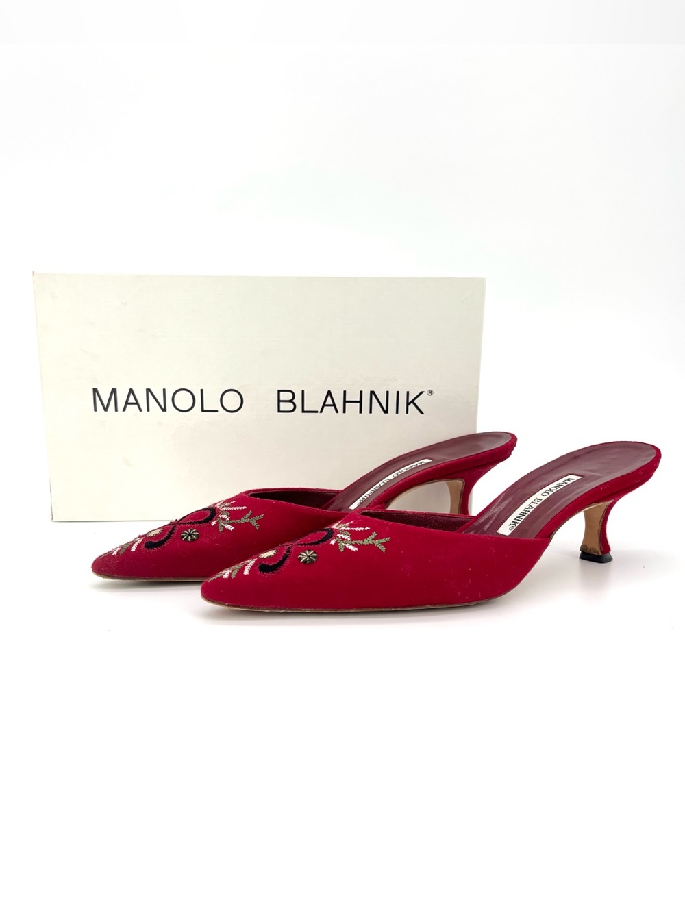 Vintage Manolo Blahnik Embroidered Pointed Toe Kitten Heel Mules Pumps 39 - Picture 2 of 9